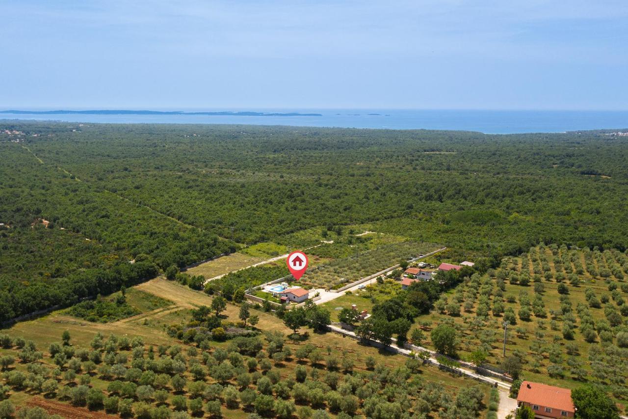 Holiday House Bilos فودنيان المظهر الخارجي الصورة